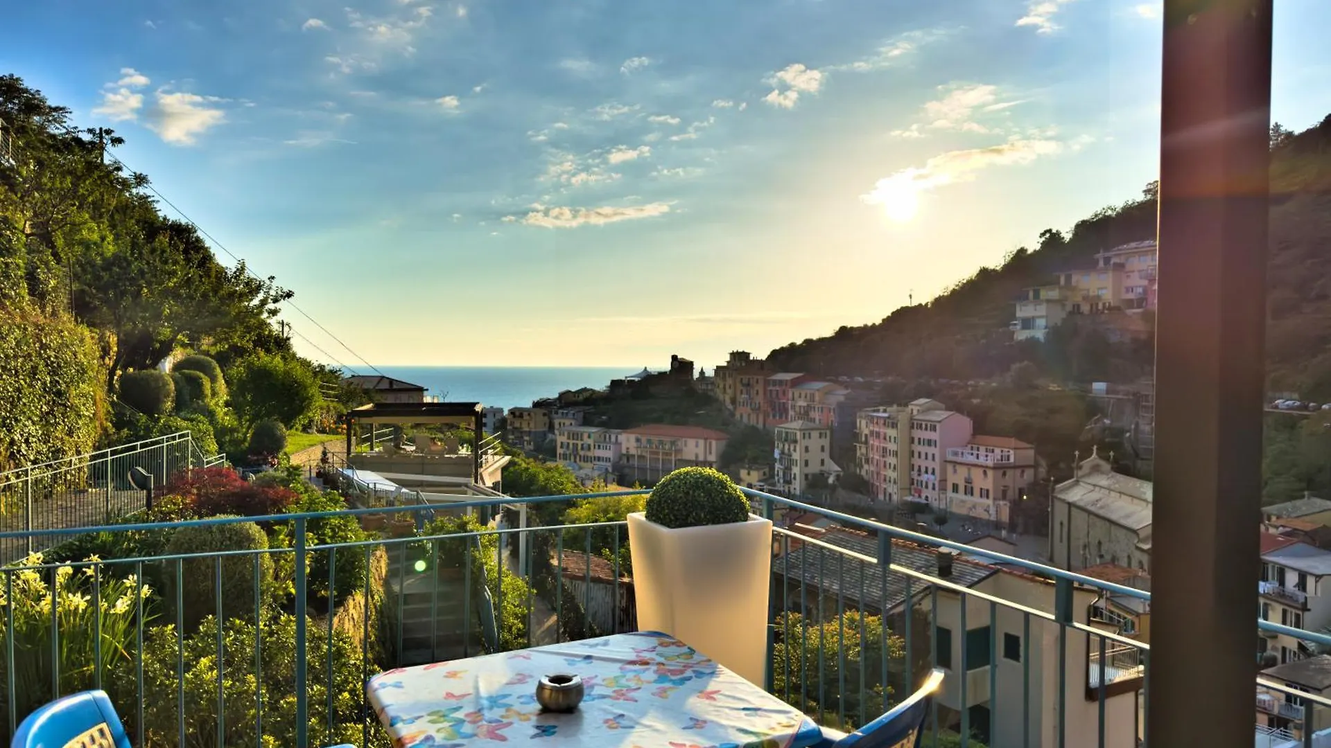 Cinqueterre Residence Riomaggiore 4*,